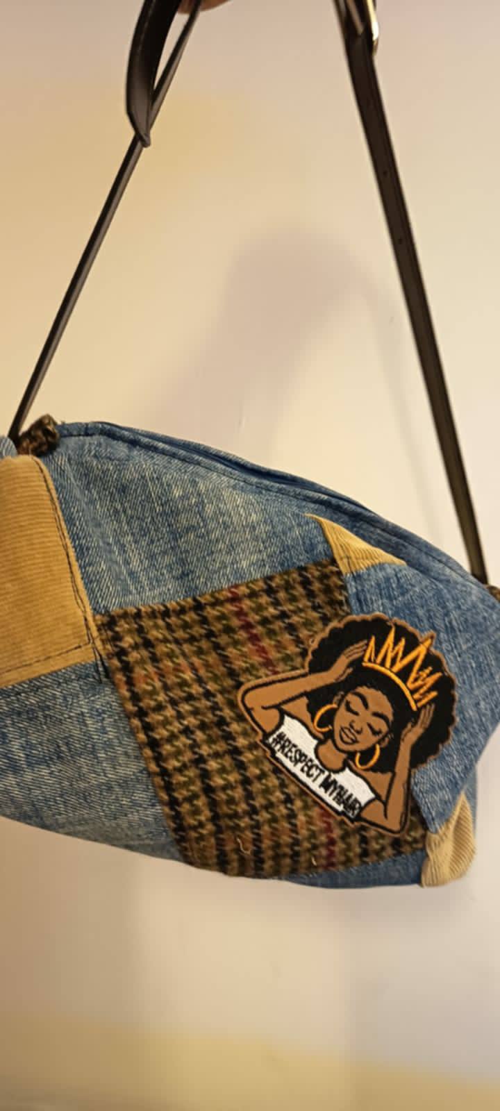 Porté épaule — création textile de Thaly A.