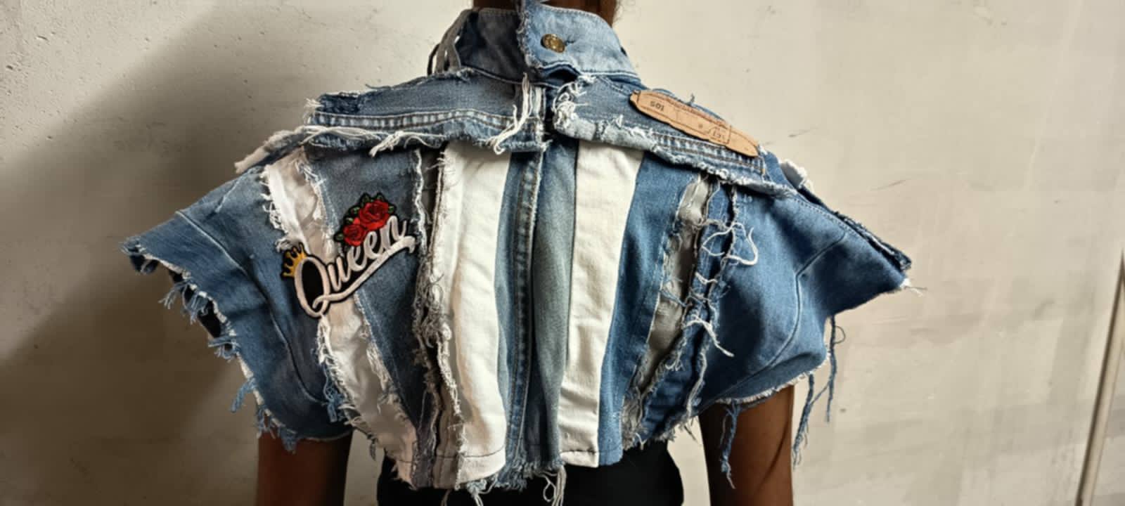 Gilet Queen — création textile de Thaly A.